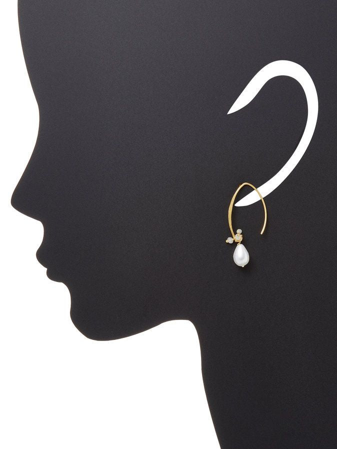 Chantilly Hanger Pearl Earrings